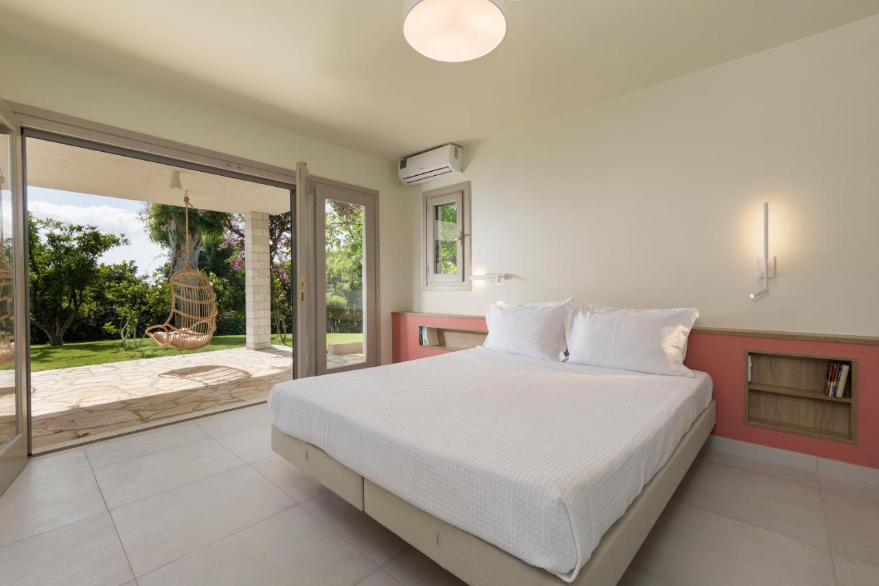 Ionian Garden Villas - Villa Sol เวนิทเซส ภายนอก รูปภาพ